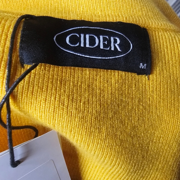 Cider women's goldense knit cropped sleeveless open front collared top size M - Picture 6 of 6